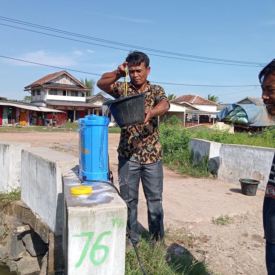 Senin Bersih Balai Desa Sumber Makmur
