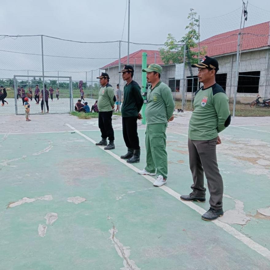 Pelatihan PBB Linmas Desa Sumber Makmur