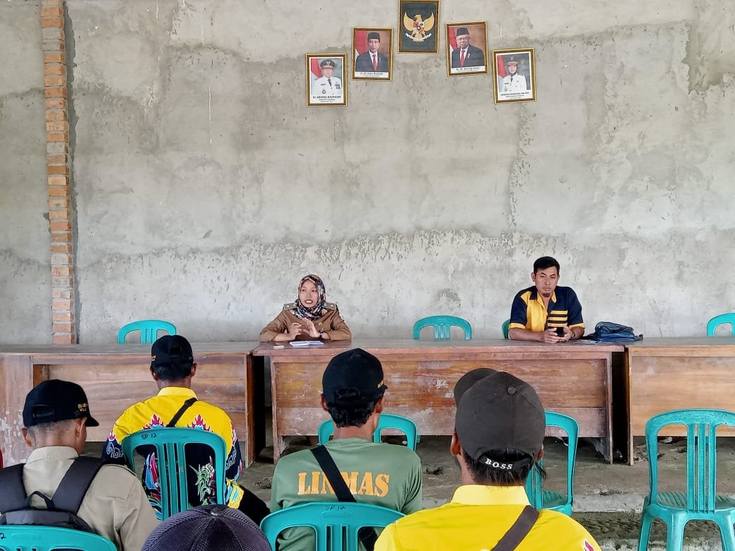 Rapat Evaluasi Aparatur Desa Sumber Makmur bersama BPD 