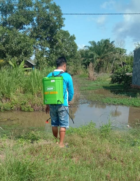 Jum'at Bersih Gotong Royong Masyarakat Jalur 7B RK 04